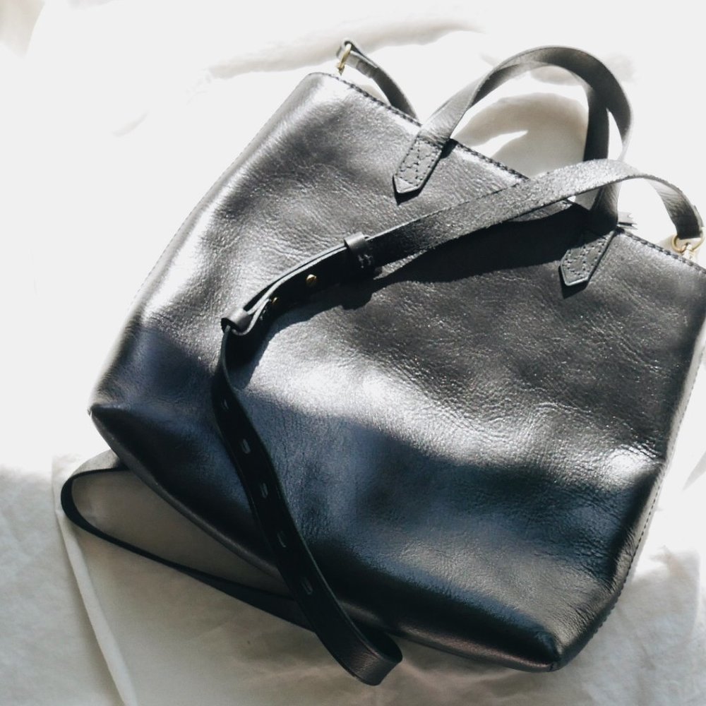 Madewell zip-top transport crossbody, black leather bag